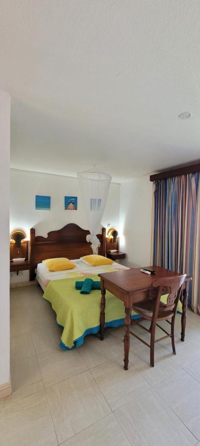 Appartamento Turquoise Caritan Sainte-Anne Esterno foto